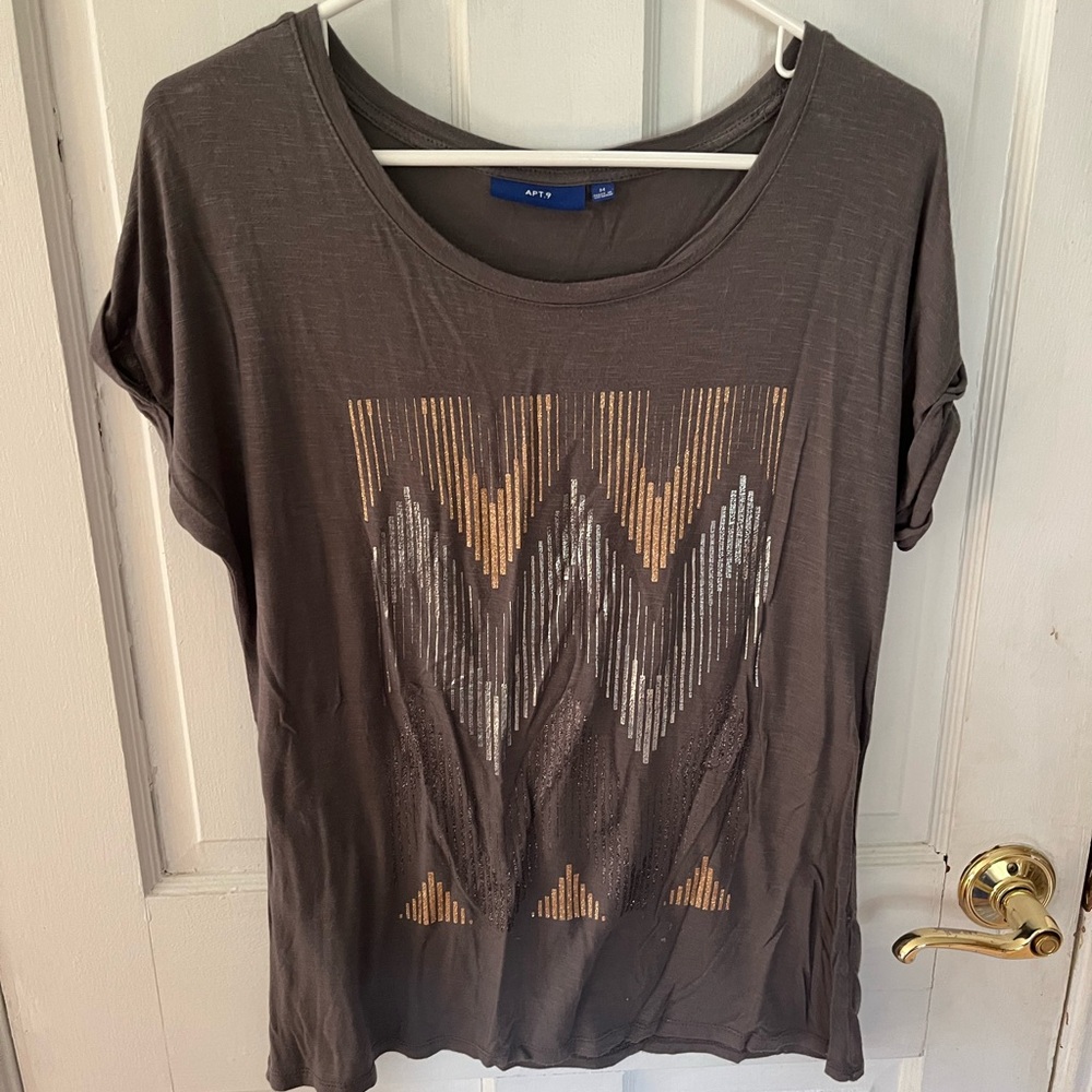 Apt 9 Aztec t-shirt
